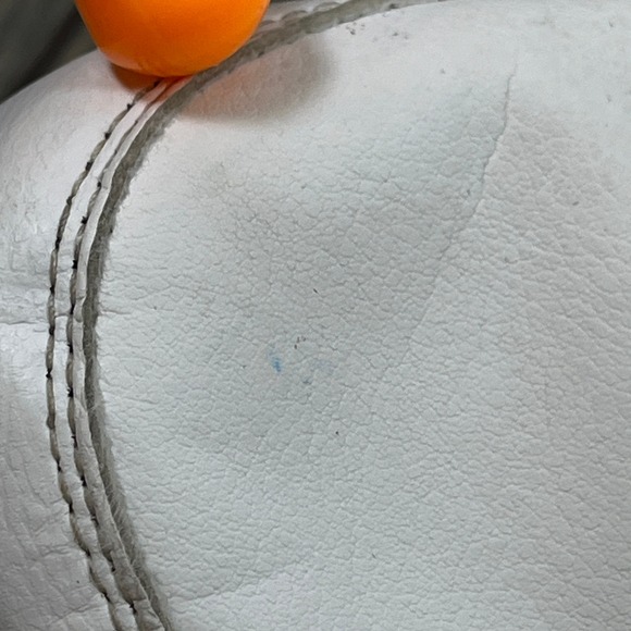 Reebok Classic Women Sneaker Trainer Shoe Women 10 White Silver Leather CN3441 - Picture 9 of 12